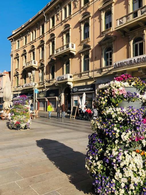 “Studio' Del Mare” Nel Pieno Centro Di Sanremo Exterior photo